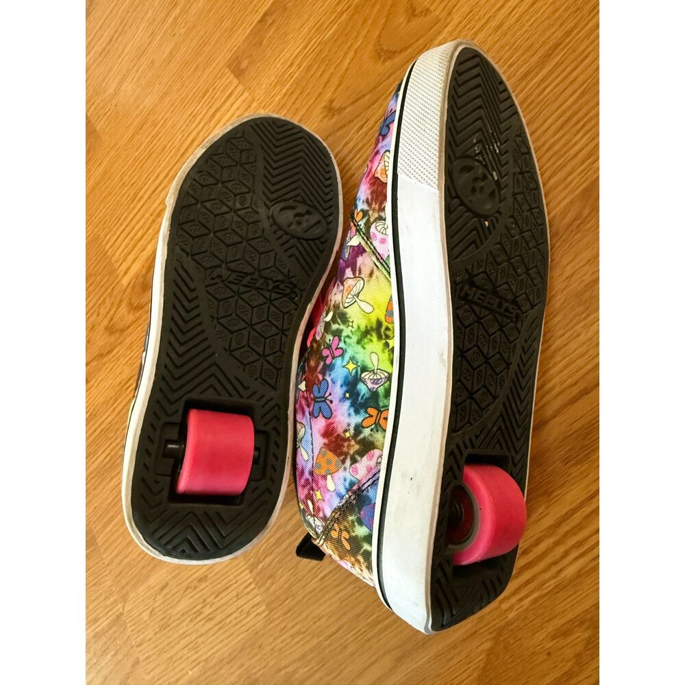 Heely's Sneaker Youth Size 3 - Picture 7 of 8
